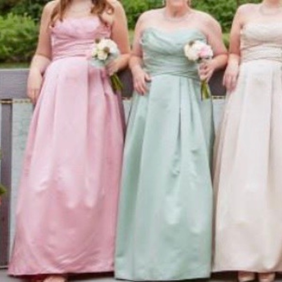 David's Bridal Bridesmaid Dress - Picture 1 of 3